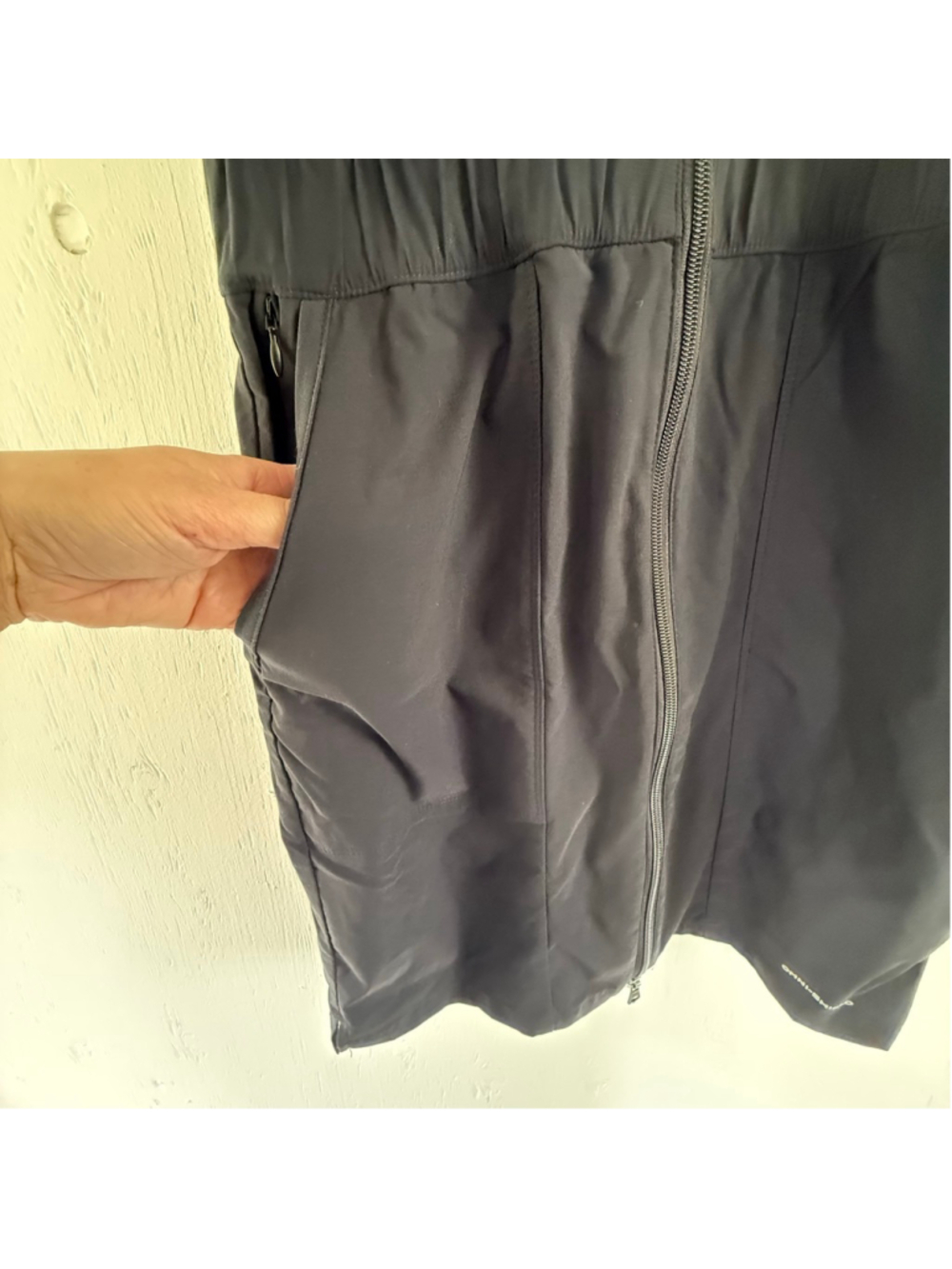 Columbia Omni-Shield Full Zip Sleeveless Dress Black XS - Picture 5 of 10